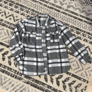 XL Women’s Shacket- Only Worn Once!